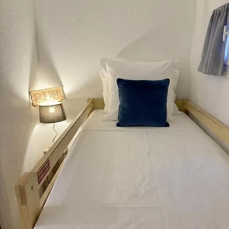 Pop Culture - 4 Pers - Wifi - - Histoire De Cles Apartment Agde